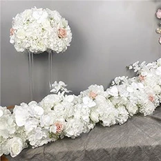 simple flower arrangements for wedding tables