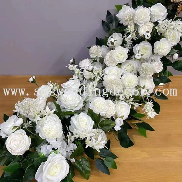 spring flower table runner