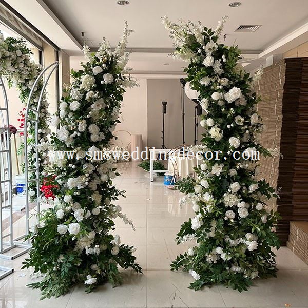 floral arch way