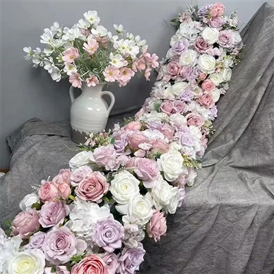 긴 테이블용 꽃